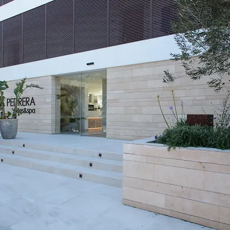 Sa Pedrera Suites & Spa-3